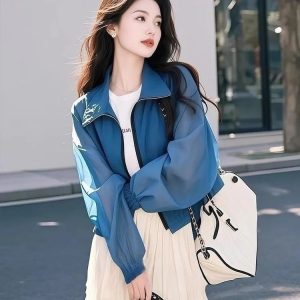 Women's Lightweight Windbreaker Jacket